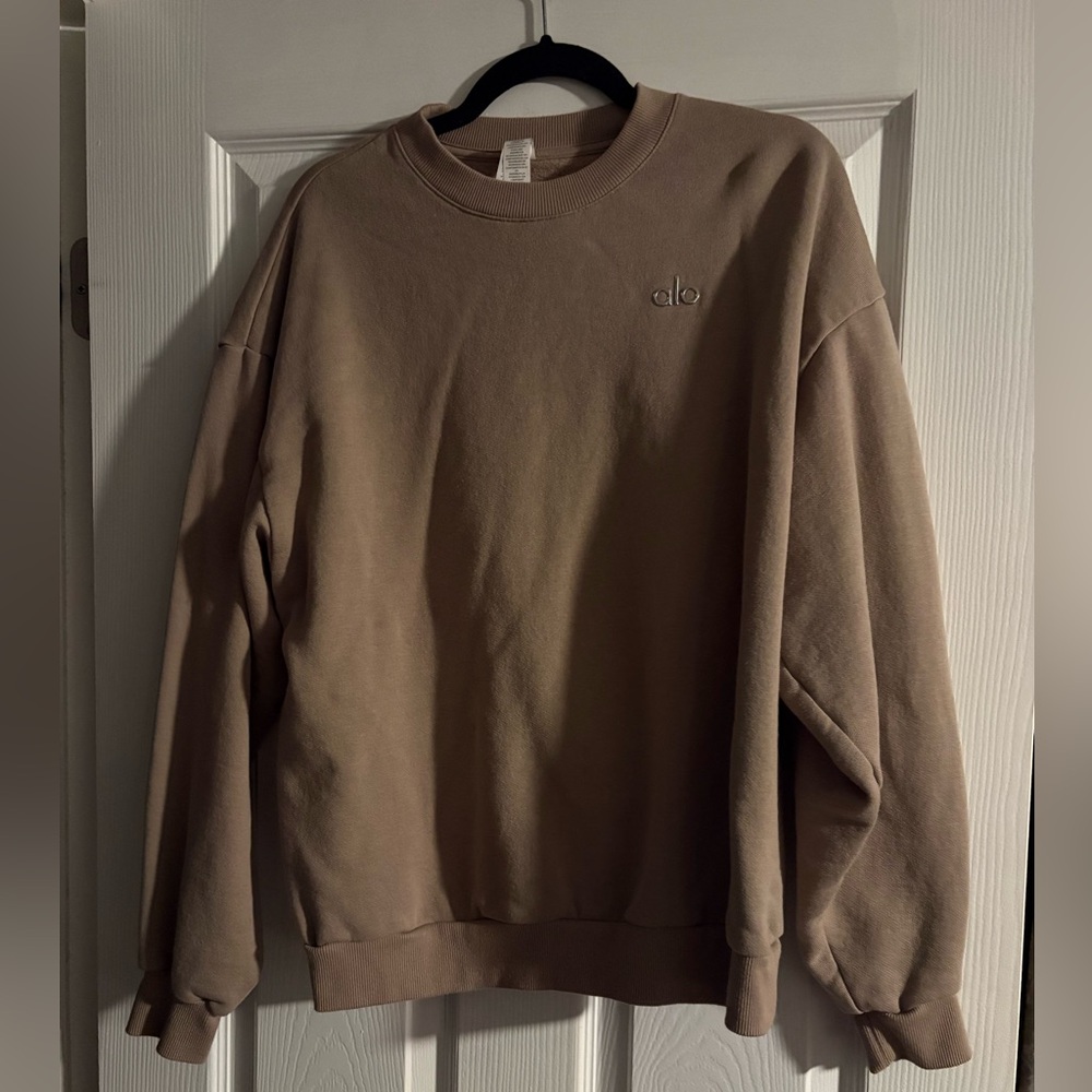 Alo size medium sweatshirt